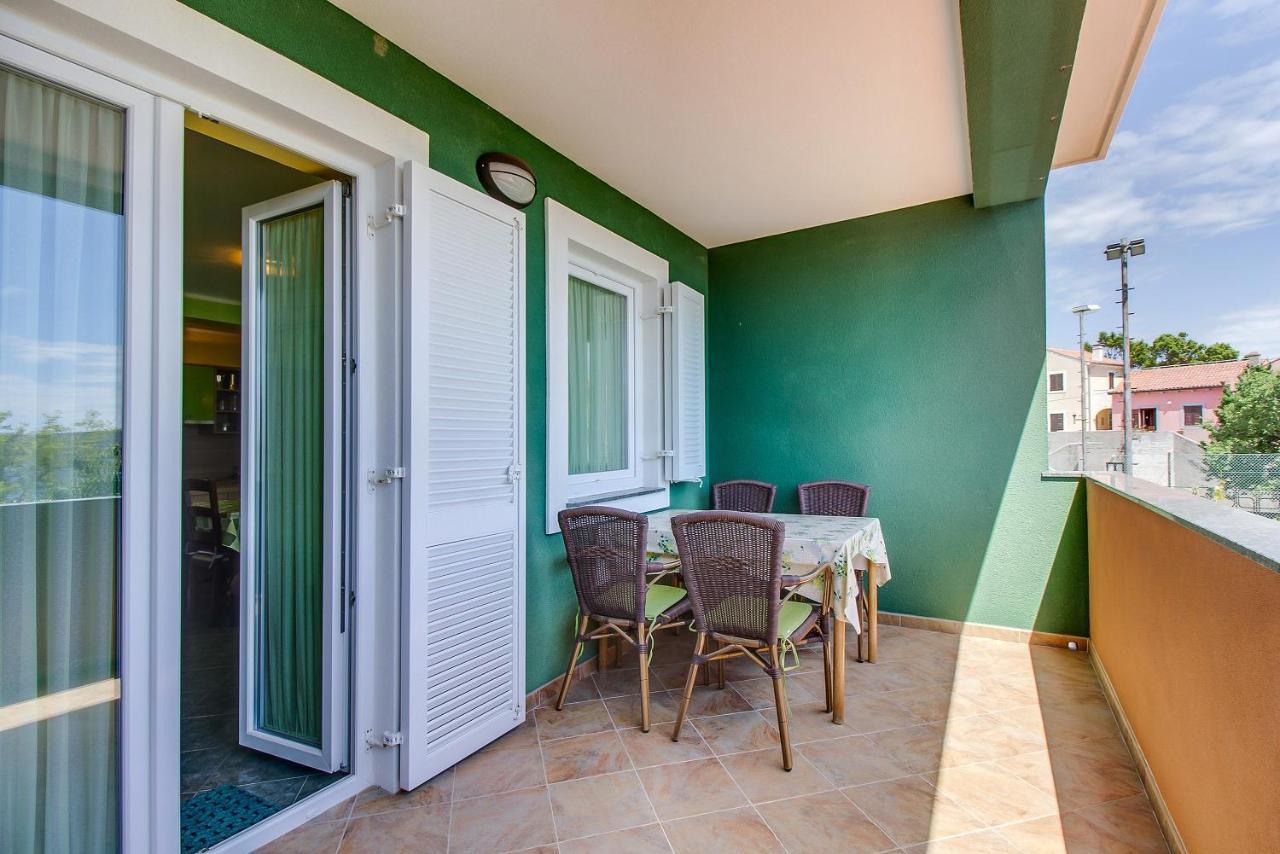Apartments And Rooms By The Sea Nerezine, Losinj - 11815 Exterior foto