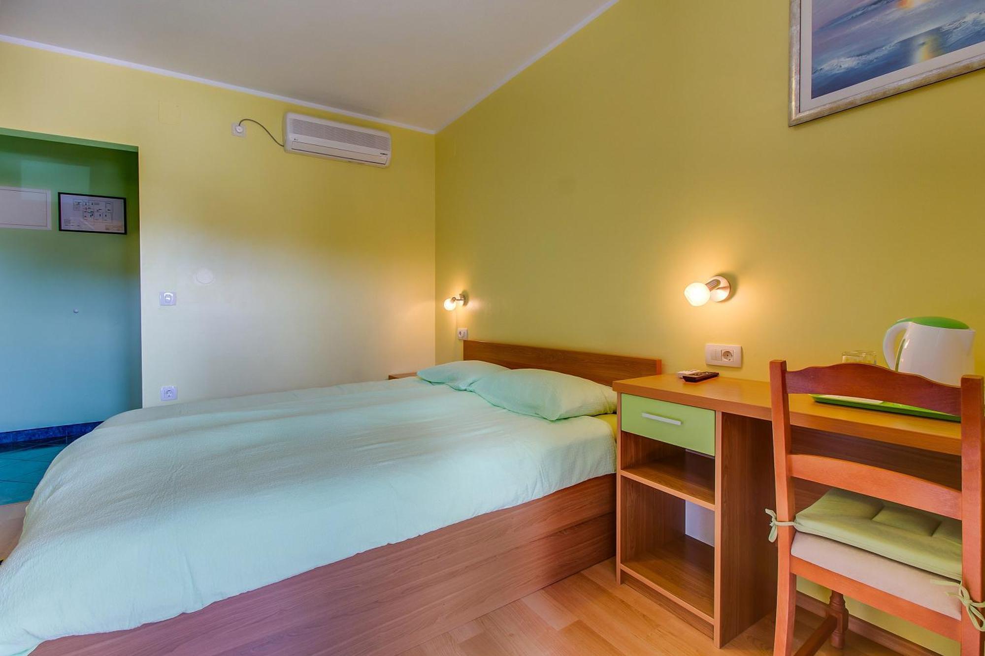 Apartments And Rooms By The Sea Nerezine, Losinj - 11815 Quarto foto